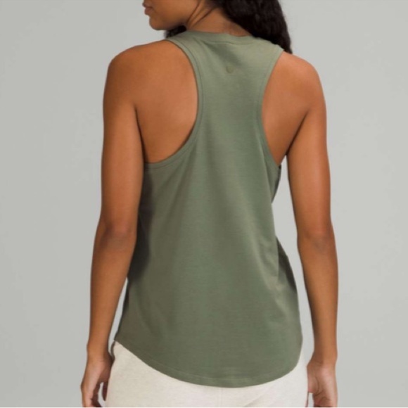 Pristine Rare excellent condition Lululemon Love Tank Green Twill - Picture 2 of 10
